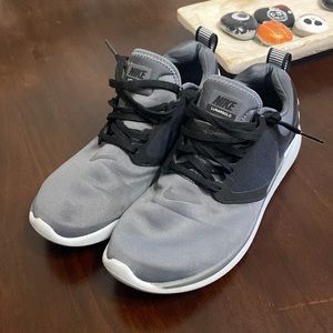 Nike LunarSolos